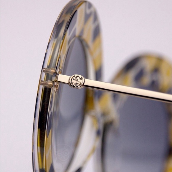 Authentic- NEW GUCCI GG0894S 001 OVERSIZED ROUND FRAME WOMEN’S SUNGLASSES - Picture 4 of 15